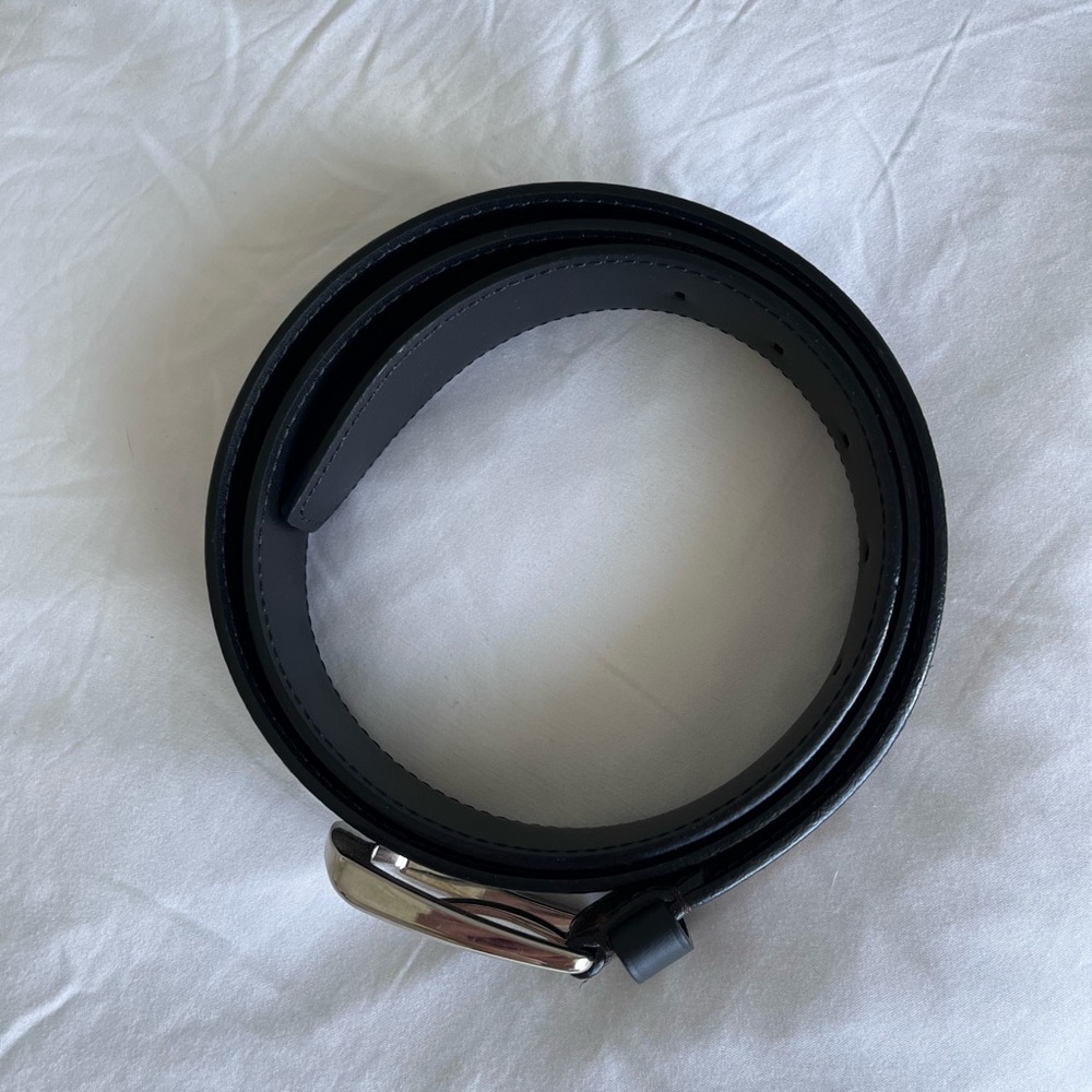 LV mens belt - Picture 4 of 6